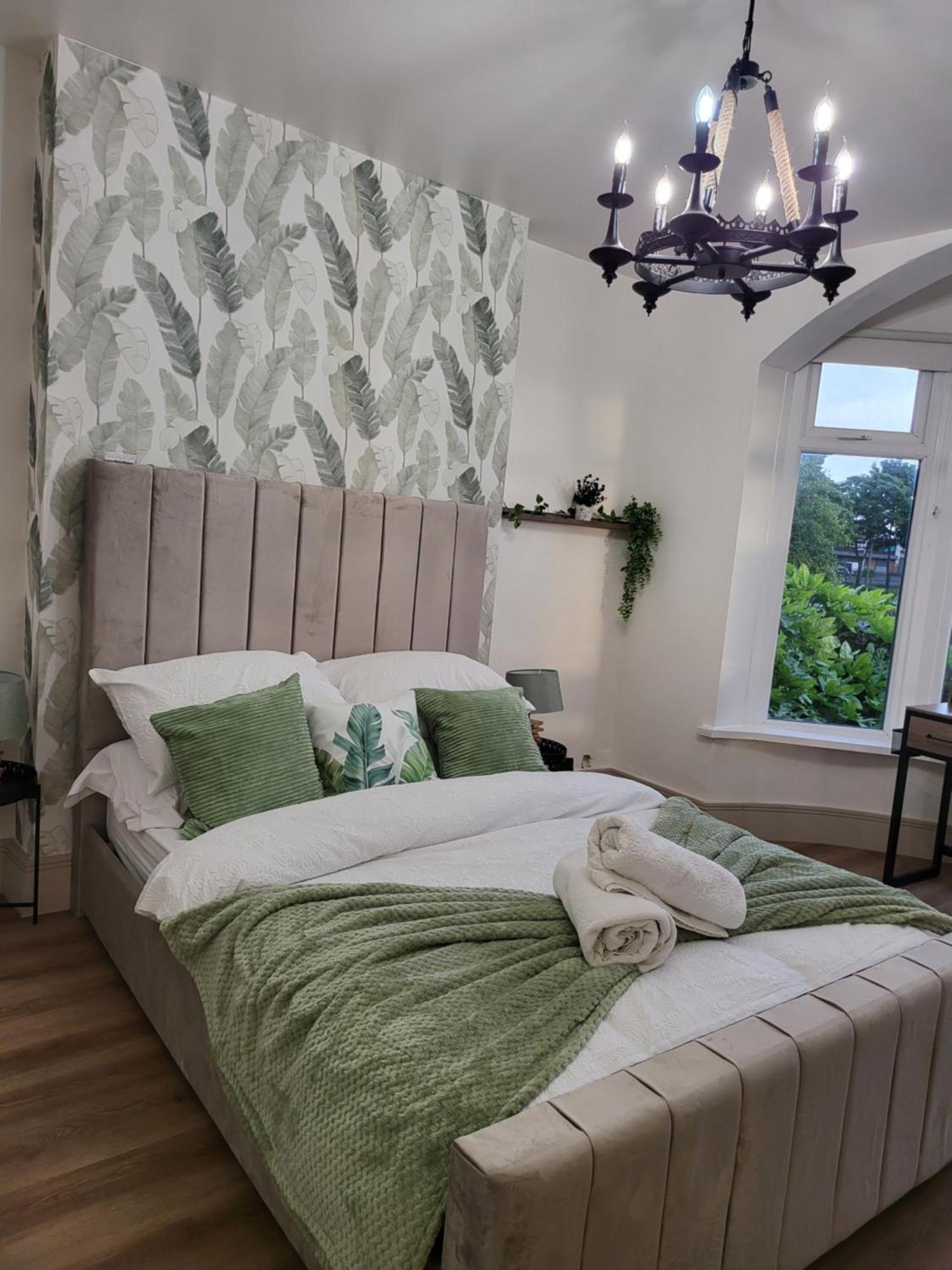 Country Style Modern Self Catering 3 Bedroom Bungalow In Blackpool Zewnętrze zdjęcie