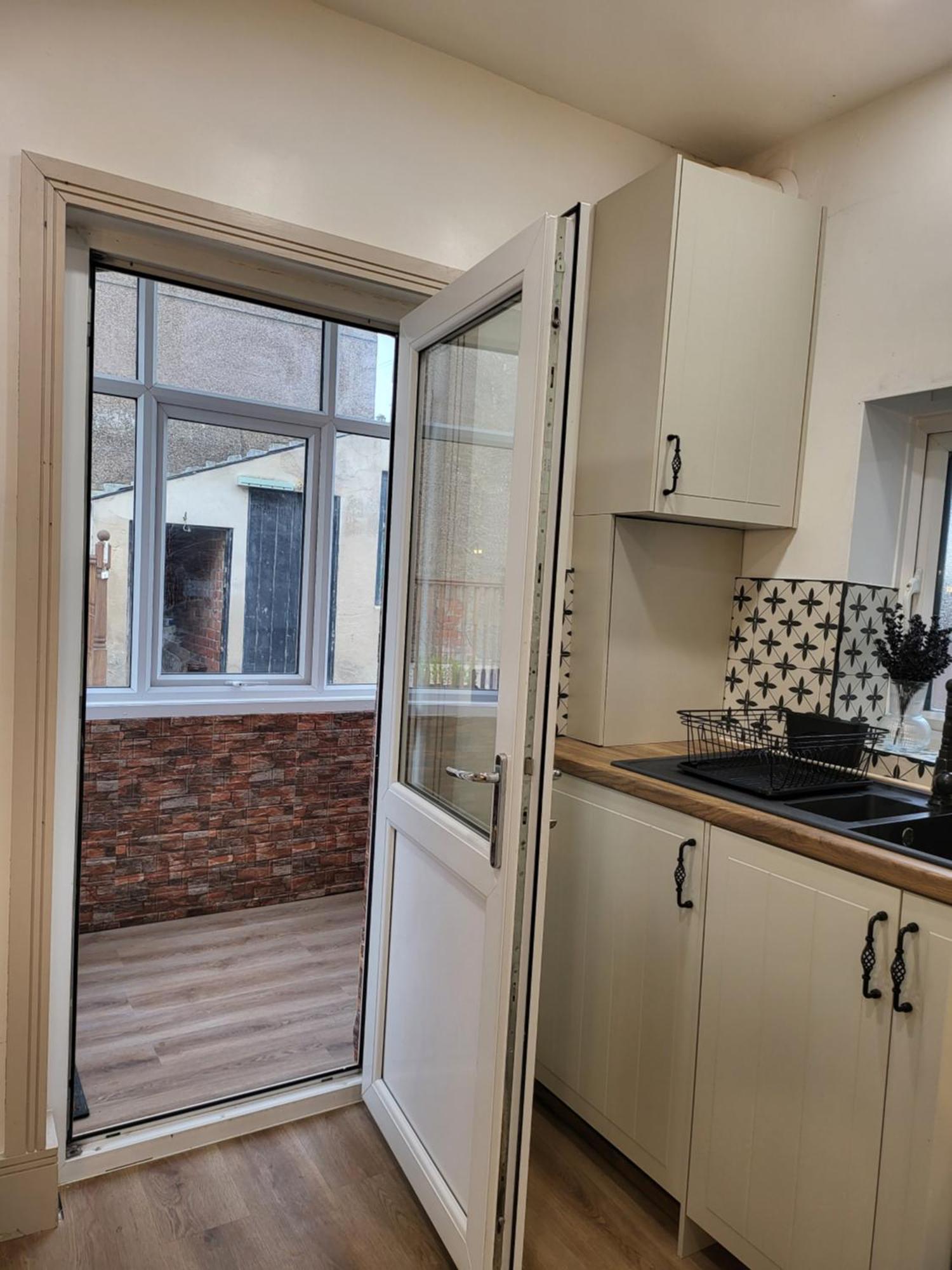 Country Style Modern Self Catering 3 Bedroom Bungalow In Blackpool Zewnętrze zdjęcie