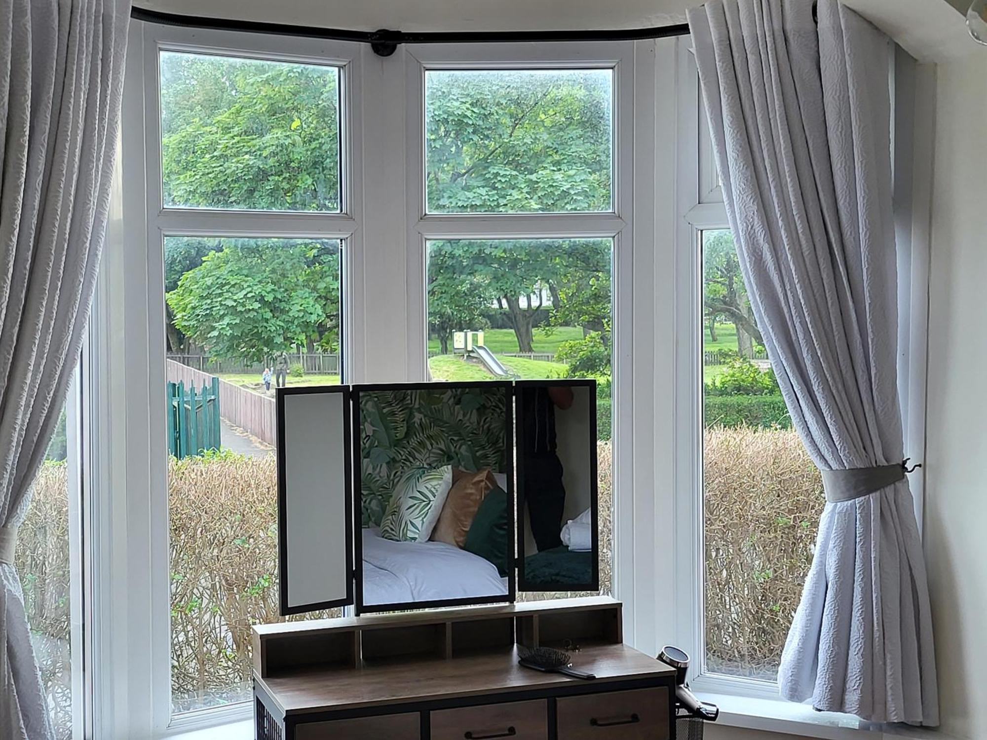 Country Style Modern Self Catering 3 Bedroom Bungalow In Blackpool Zewnętrze zdjęcie
